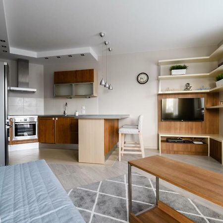 Apartament Ursynow Alternatywy Apartment วอร์ซอ ภายนอก รูปภาพ