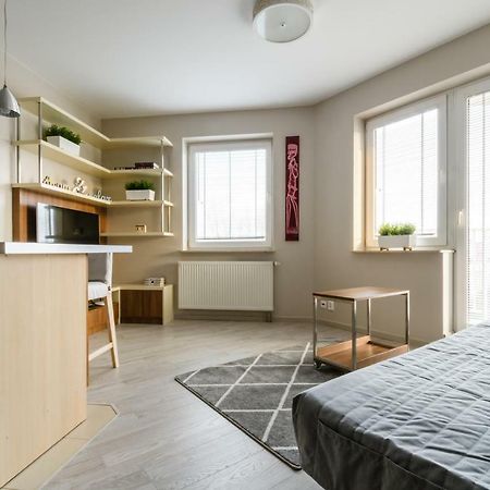 Apartament Ursynow Alternatywy Apartment วอร์ซอ ภายนอก รูปภาพ