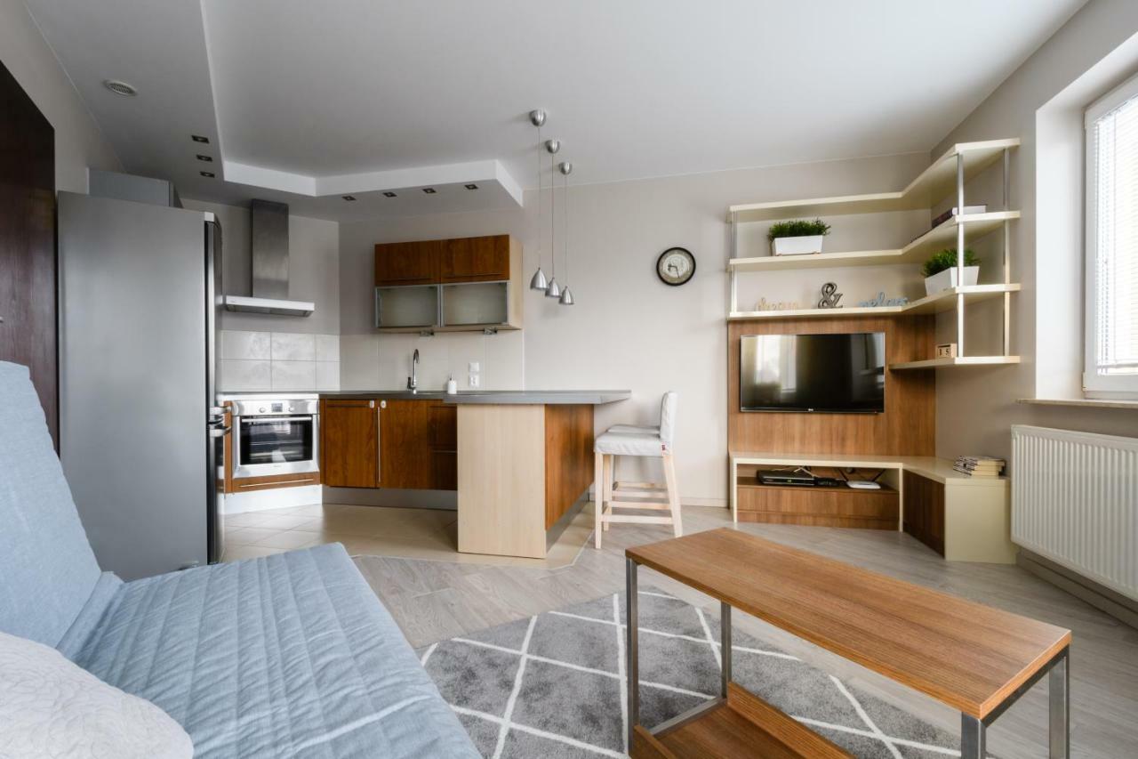 Apartament Ursynow Alternatywy Apartment วอร์ซอ ภายนอก รูปภาพ